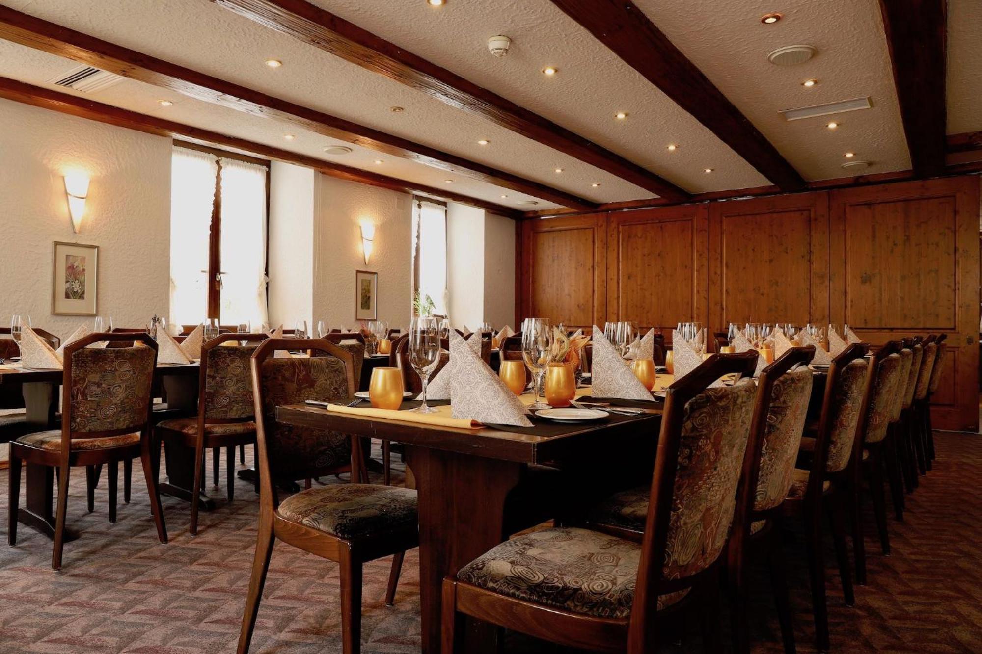 Hotel-Restaurant Weisses Kreuz Breitenbach 외부 사진