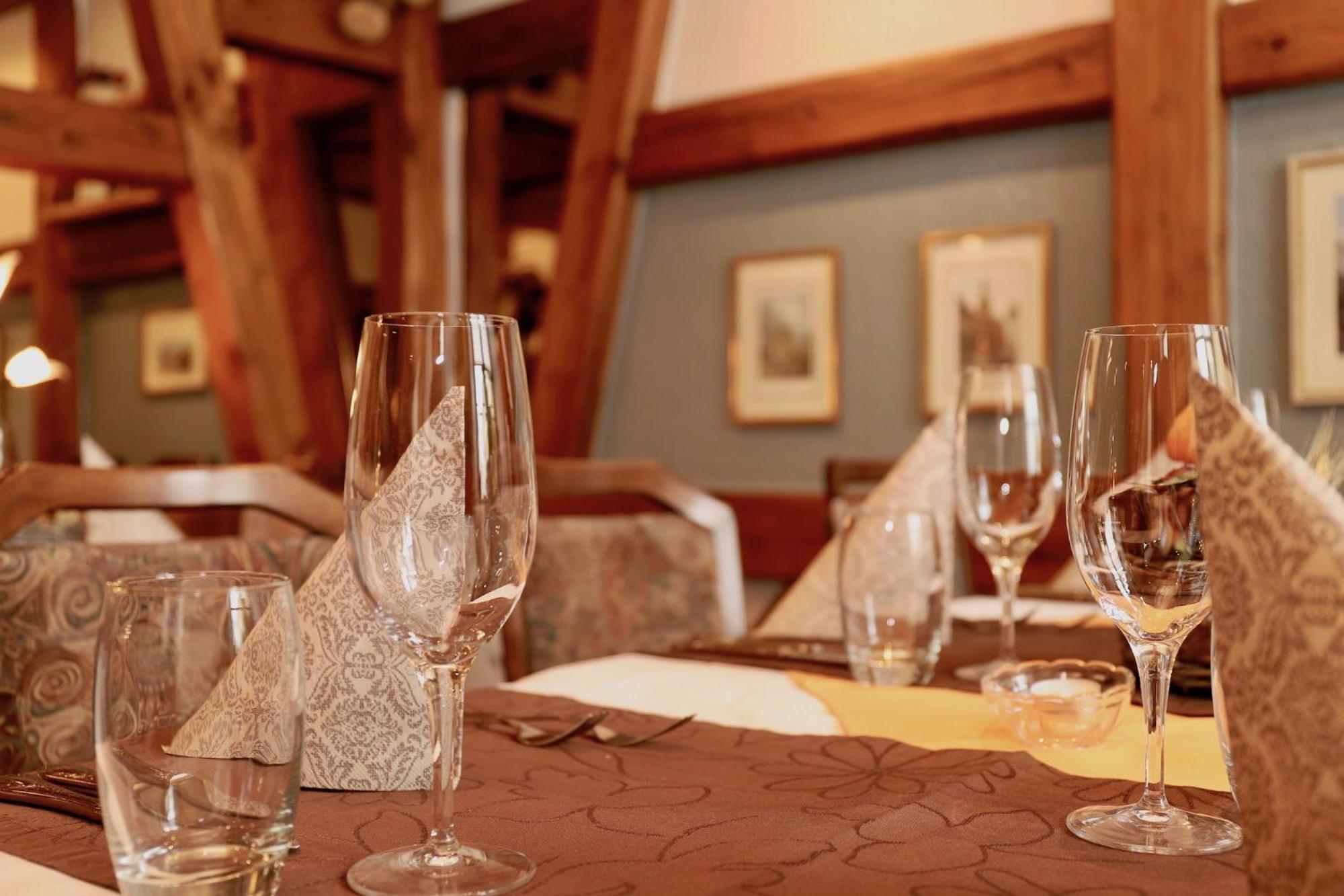 Hotel-Restaurant Weisses Kreuz Breitenbach 외부 사진