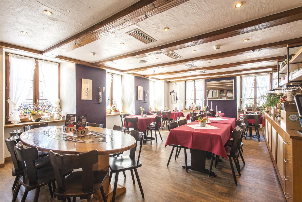 Hotel-Restaurant Weisses Kreuz Breitenbach 외부 사진