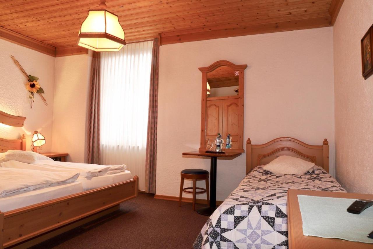 Hotel-Restaurant Weisses Kreuz Breitenbach 외부 사진